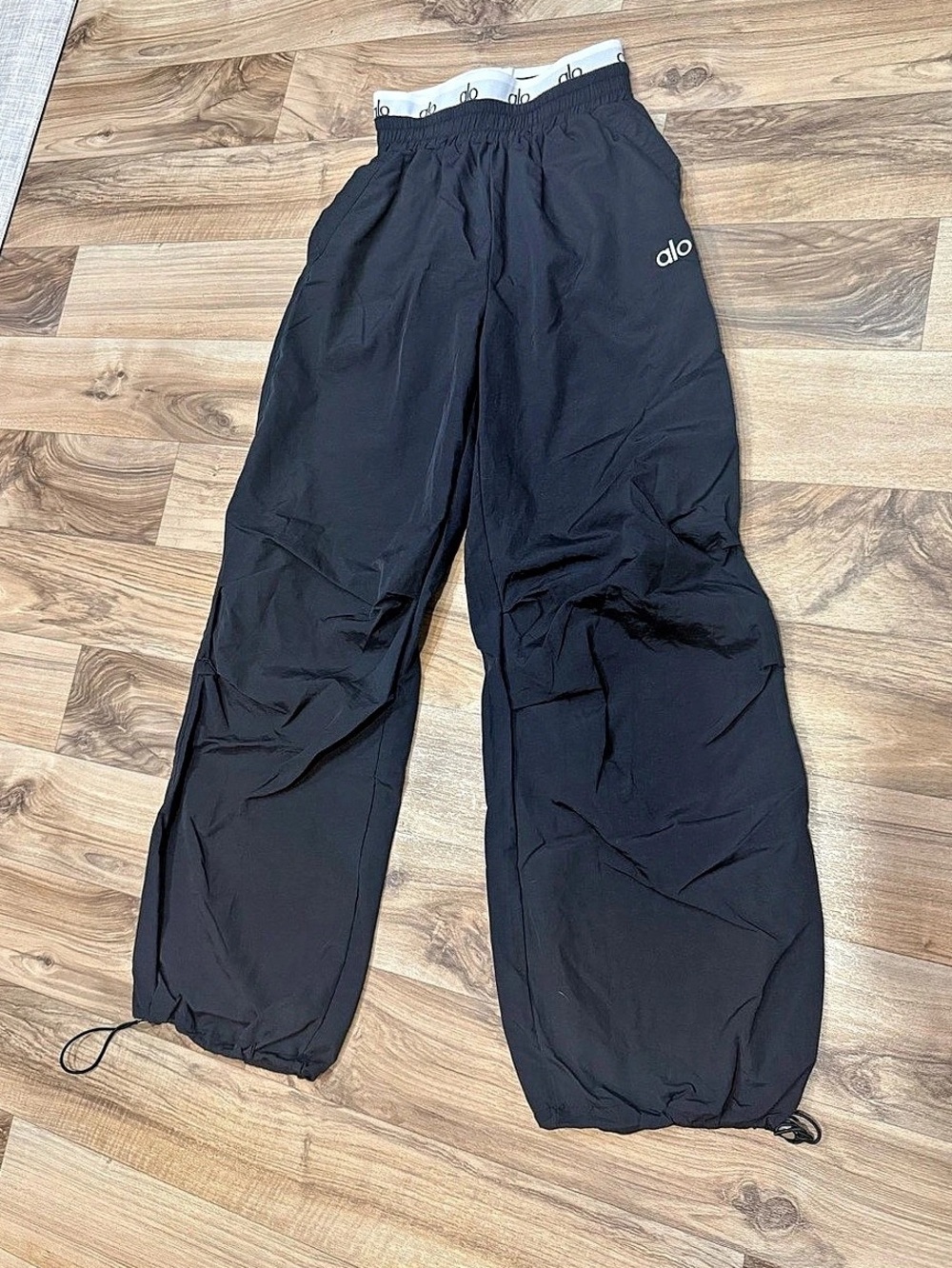 Alo Black Track Pants Size Small